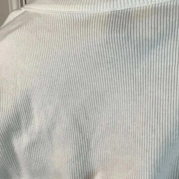 Universal Thread Women's Long
Sleeve Top Size XXL - Picture 6 of 9